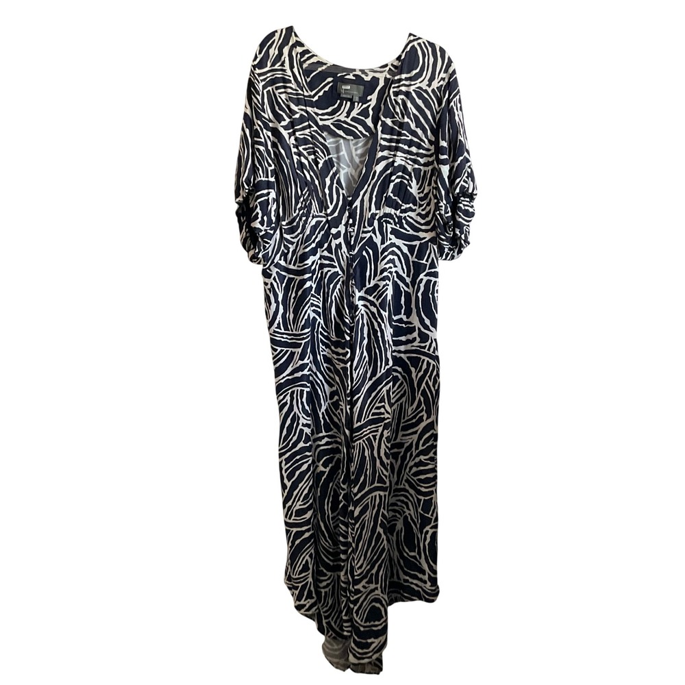 Anthropologie Short Sleeve V-Neck Button Front Maxi Dress - Navy and White - 22W